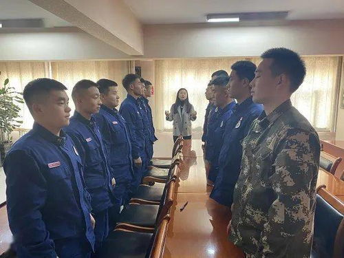 基层动态丨西宁城中消防邀请心理咨询服务公司对全体指战员进行辅导